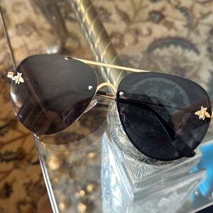 Aviator “NEW” fashion with bees on  lens